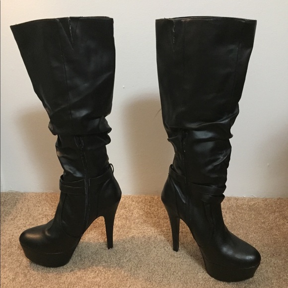Knee high platform boots - Picture 5 of 5